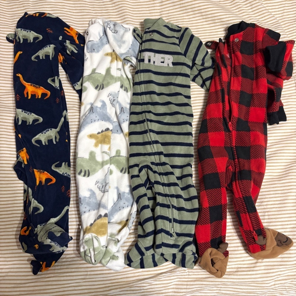 Carters Fleece Pjs lot Babies 6 months